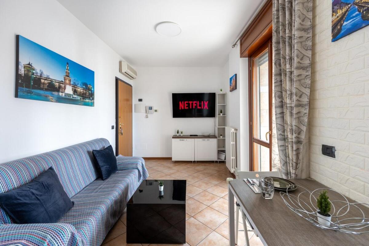 Brenta Fondazione Prada - Free Private Parking & Terrace Apartment Milan